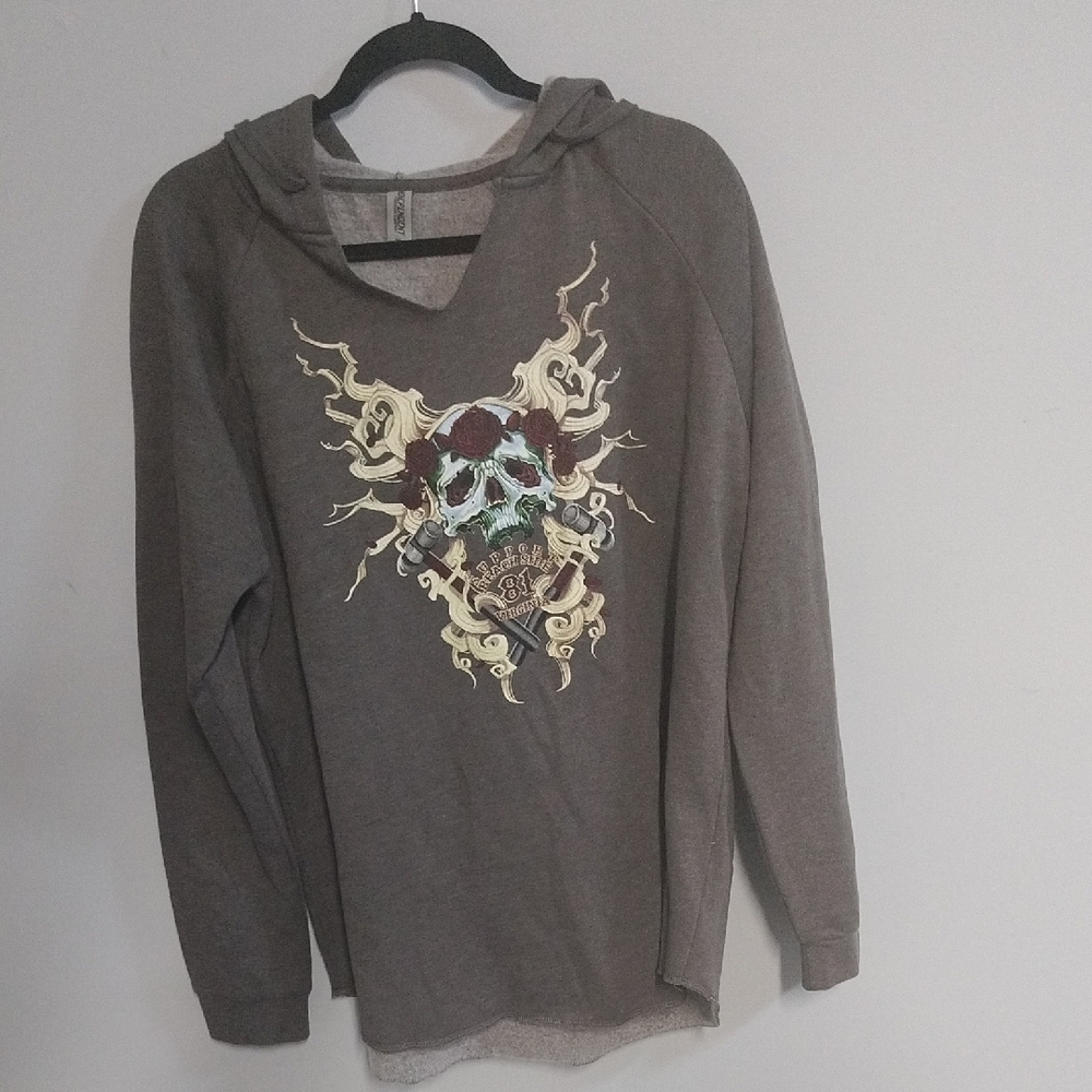 Men's Gray Skull Graphic Hoodie‎